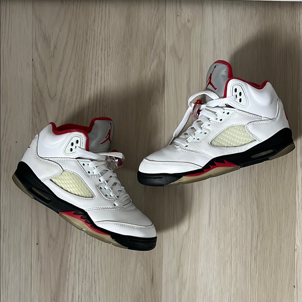 Jordan 5 Retro Fire Red